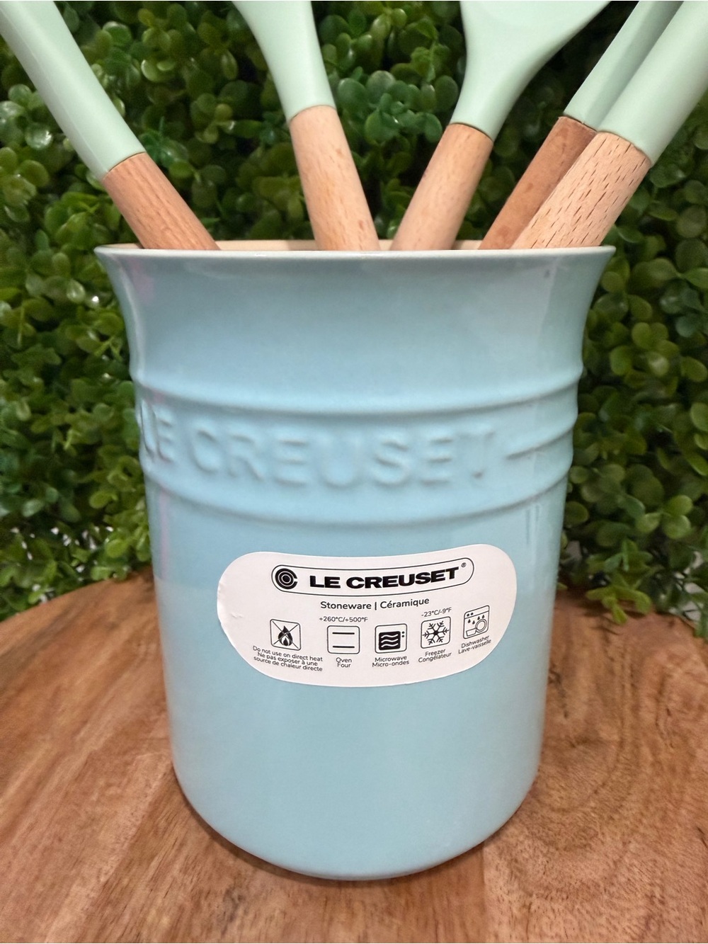 Le Creuset  NWT Light Blue Stoneware Utensil Holder
